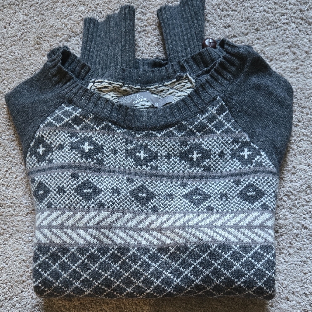 Prana Charcoal and Cream Patterned Women's Sweater